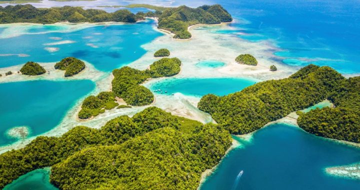 Aguas cristalinas de Siargao Filipinas